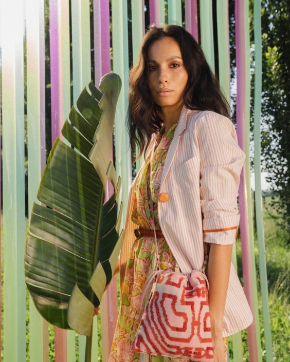 Agenzia Modelle Brescia • FLAMINIA R • Fotomodella Influencer, WOMEN, Fotomodella Over 20