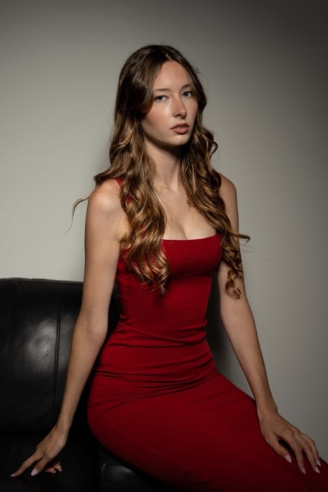 Agenzia Modelle Brescia • FLAVIA A • WOMEN, Fotomodella Legs / Hand, Fotomodella Over 20