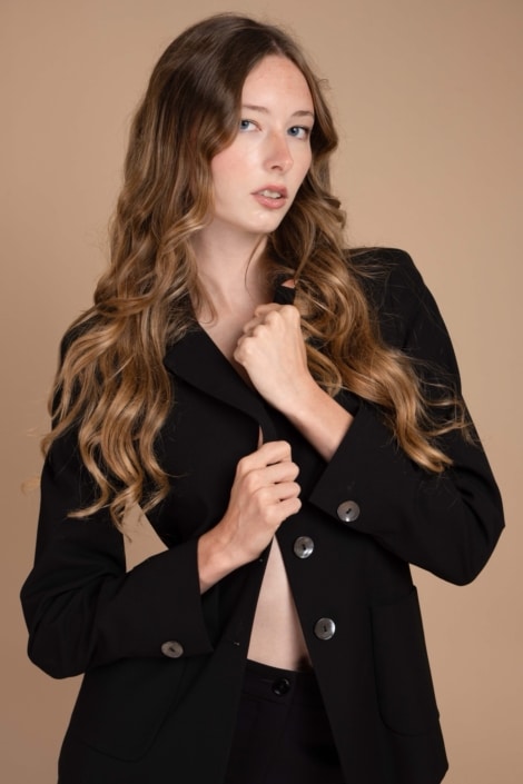 Agenzia Modelle Brescia • FLAVIA A • WOMEN, Fotomodella Legs / Hand, Fotomodella Over 20