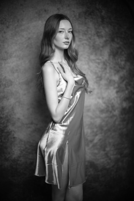 Agenzia Modelle Brescia • FLAVIA A • WOMEN, Fotomodella Legs / Hand, Fotomodella Over 20