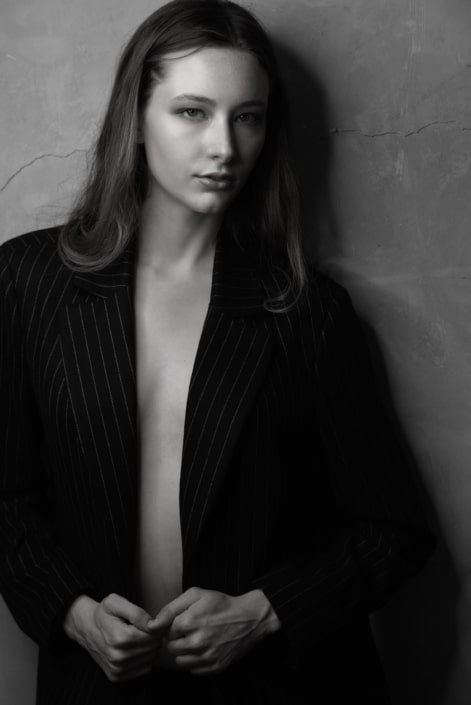 Agenzia Modelle Brescia • FLAVIA A • WOMEN, Fotomodella Legs / Hand, Fotomodella Over 20