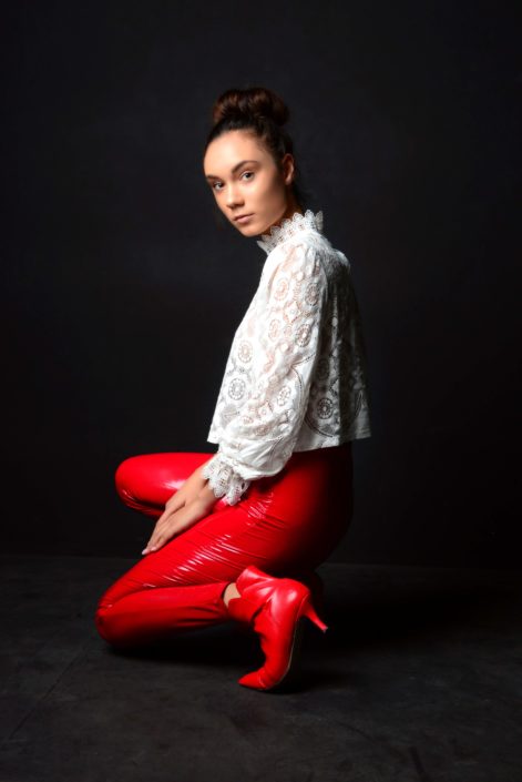 Agenzia Modelle Brescia • FLAVIA M • WOMEN, Fotomodella Legs / Hand, Fotomodella Over 30, Fotomodella Over 20