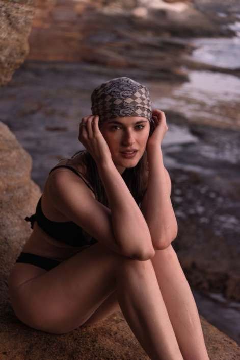 Agenzia Modelle Brescia &bull; FRANCESCA BAC &bull; WOMEN, Fotomodella Legs / Hand, Fotomodella Over 20