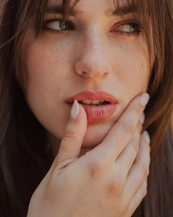 Agenzia Modelle Brescia &bull; FRANCESCA BAC &bull; WOMEN, Fotomodella Legs / Hand, Fotomodella Over 20