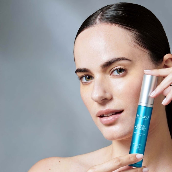 Agenzia Modelle Brescia &bull; FRANCESCA BAC &bull; WOMEN, Fotomodella Legs / Hand, Fotomodella Over 20