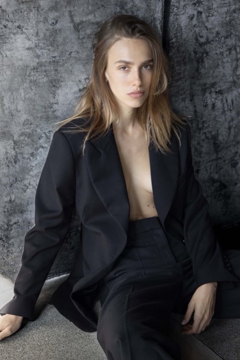 Agenzia Modelle Brescia • FRANCESCA RO • Fotomodella Influencer, WOMEN, Fotomodella Legs / Hand, Fotomodella Over 20