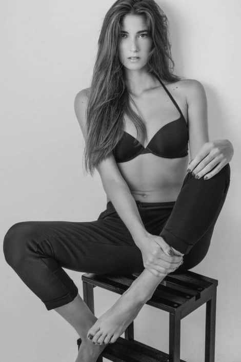 Agenzia Modelle Brescia • GESSICA V • WOMEN, Fotomodella Legs / Hand, Fotomodella Over 30, Fotomodella Over 20