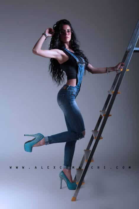Agenzia Modelle Brescia • GIADA M • Fotomodella Legs / Hand, Fotomodella Over 30, Fotomodella Over 20, INK