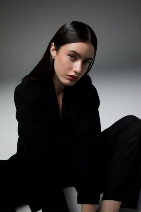 Agenzia Modelle Brescia &bull; GIADA R &bull; Fotomodella Legs / Hand, Fotomodella Over 30, Fotomodella Over 20, INK