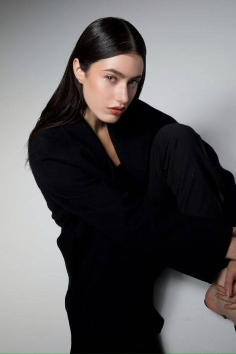 Agenzia Modelle Brescia &bull; GIADA R &bull; Fotomodella Legs / Hand, Fotomodella Over 30, Fotomodella Over 20, INK