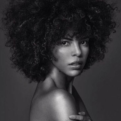 Agenzia Modelle Brescia &bull; ANYA L &bull; Donna