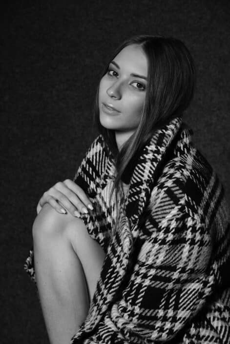 Agenzia Modelle Brescia • GIORGIA B • NEW FACES, Fotomodella Over 20, Fotomodello Under 18, Fotomodella, PIEDE/SHOES 37