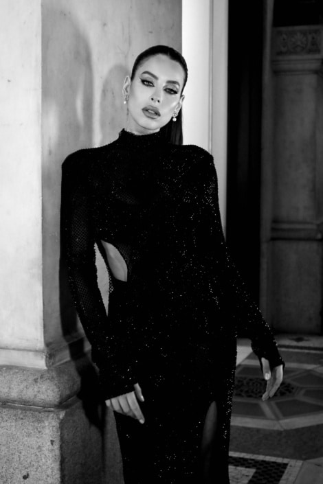 Agenzia Modelle Brescia • GIULIA AC • Fotomodella Influencer, Fotomodella Legs / Hand, Fotomodella Over 30