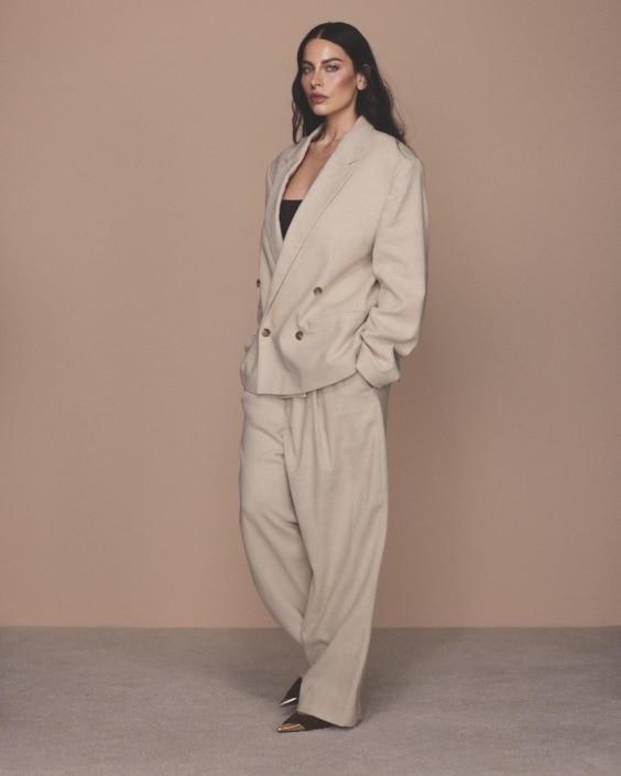 Agenzia Modelle Brescia &bull; GIULIA AC &bull; Fotomodella Influencer, Fotomodella Legs / Hand, Fotomodella Over 30