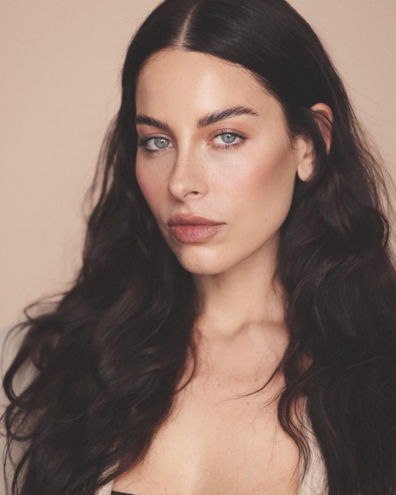 Agenzia Modelle Brescia &bull; GIULIA AC &bull; Fotomodella Influencer, Fotomodella Legs / Hand, Fotomodella Over 30