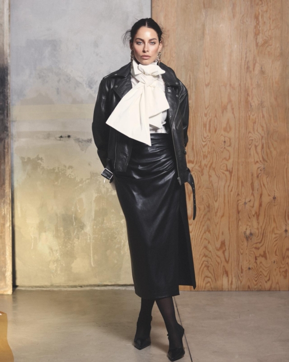 Agenzia Modelle Brescia &bull; GIULIA AC &bull; Fotomodella Influencer, Fotomodella Legs / Hand, Fotomodella Over 30