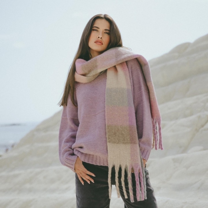 Agenzia Modelle Brescia • GIULIA LC • NEW FACES, Fotomodella Over 20, Fotomodello Under 18, Fotomodella