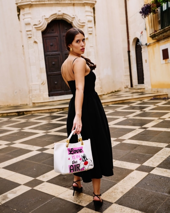 Agenzia Modelle Brescia • GIULIA LC • NEW FACES, Fotomodella Over 20, Fotomodello Under 18, Fotomodella