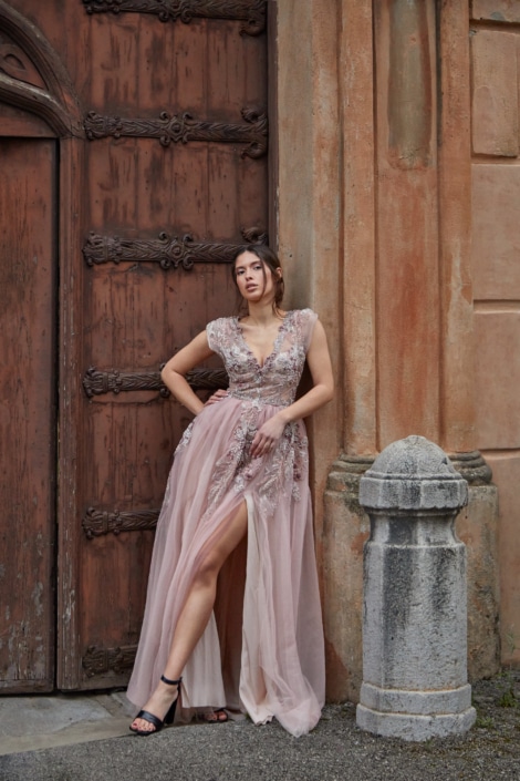 Agenzia Modelle Brescia • GIULIA LC • NEW FACES, Fotomodella Over 20, Fotomodello Under 18, Fotomodella