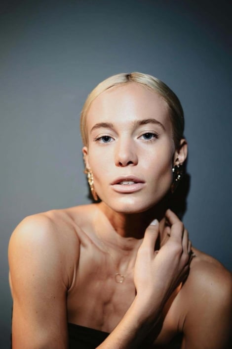 Agenzia Modelle Brescia &bull; GIULIA ZAN &bull; Fotomodella Influencer, WOMEN, Fotomodella Legs / Hand, Fotomodella Over 20, PIEDE/SHOES 37