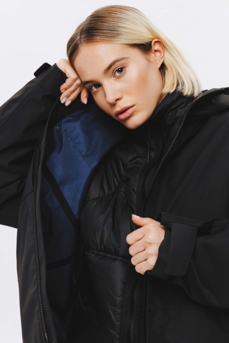 Agenzia Modelle Brescia &bull; GIULIA ZAN &bull; Fotomodella Influencer, WOMEN, Fotomodella Legs / Hand, Fotomodella Over 20, PIEDE/SHOES 37