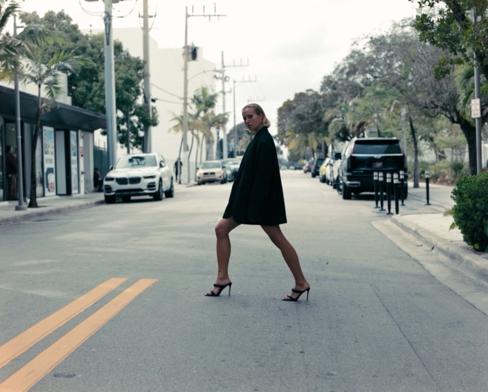 Agenzia Modelle Brescia &bull; GIULIA ZAN &bull; Fotomodella Influencer, WOMEN, Fotomodella Legs / Hand, Fotomodella Over 20, PIEDE/SHOES 37