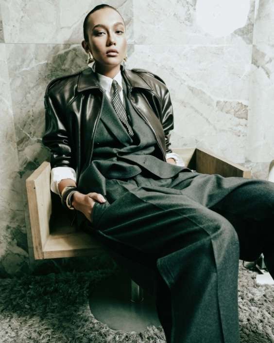 Agenzia Modelle Brescia &bull; GRETA LAURA R &bull; WOMEN, Fotomodella Legs / Hand, Fotomodella Over 30