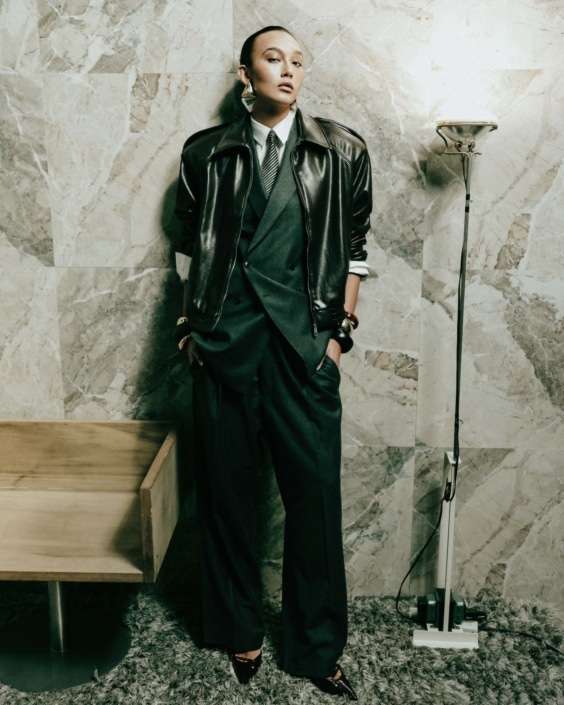 Agenzia Modelle Brescia &bull; GRETA LAURA R &bull; WOMEN, Fotomodella Legs / Hand, Fotomodella Over 30