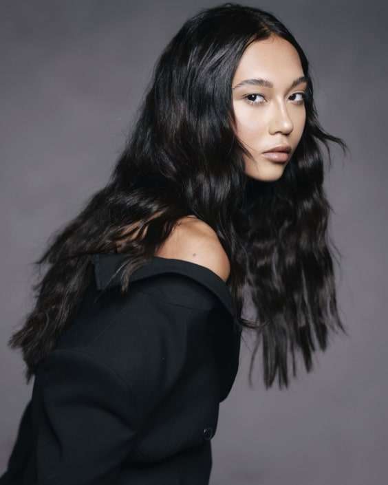 Agenzia Modelle Brescia &bull; GRETA LAURA R &bull; WOMEN, Fotomodella Legs / Hand, Fotomodella Over 30