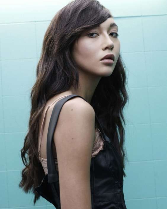 Agenzia Modelle Brescia &bull; GRETA LAURA R &bull; WOMEN, Fotomodella Legs / Hand, Fotomodella Over 30