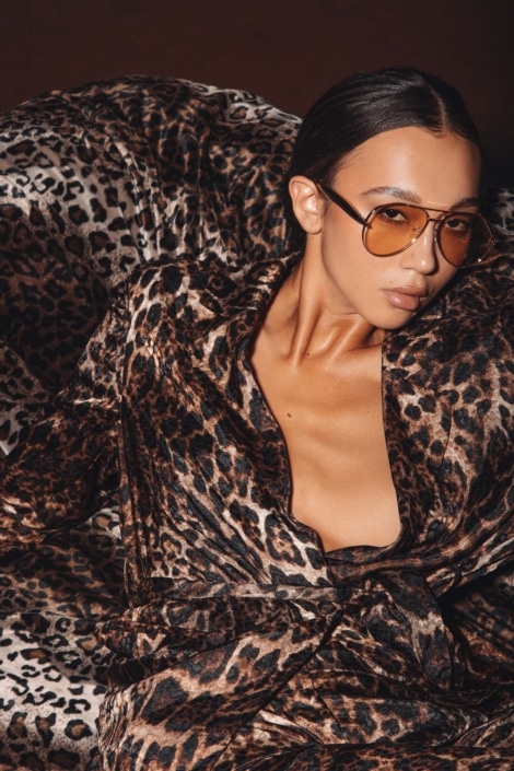 Agenzia Modelle Brescia • GRETA LAURA R • WOMEN, Fotomodella Legs / Hand, Fotomodella Over 30