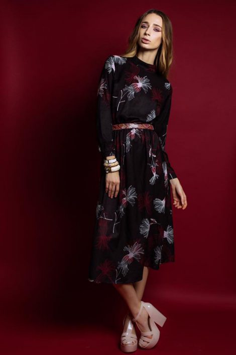 Agenzia Modelle Brescia • INNA Z • WOMEN, Fotomodella Legs / Hand, Fotomodella Over 30, Fotomodella Over 20, PIEDE/SHOES 37