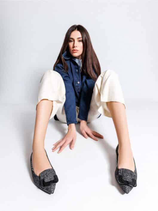 Agenzia Modelle Brescia • JANA Z • WOMEN, Fotomodella Legs / Hand, Fotomodella Over 30, Fotomodella Over 20