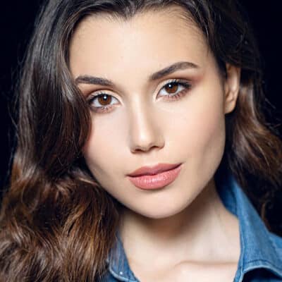 Agenzia Modelle Brescia &bull; ANYA L &bull; Donna