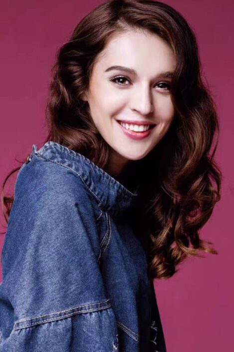 Agenzia Modelle Brescia • KRISTINA G • Fotomodella Influencer, WOMEN, Fotomodella Over 30