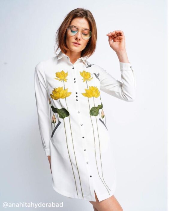 Agenzia Modelle Brescia • LISA M • Fotomodella Influencer, WOMEN, Fotomodella Over 20