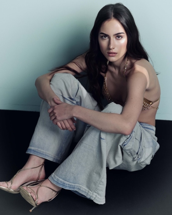 Agenzia Modelle Brescia • LUCREZIA N • WOMEN, Fotomodella Over 20