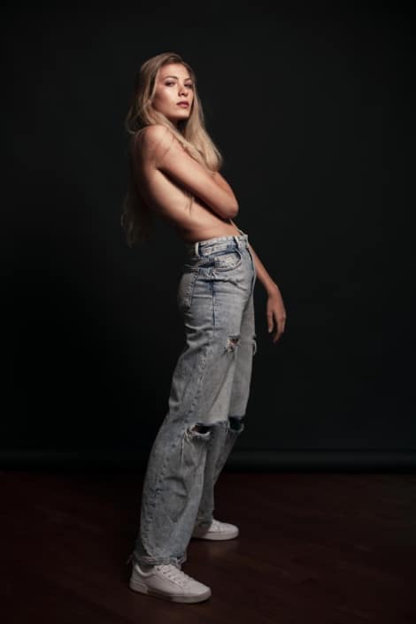 Agenzia Modelle Brescia • ANNA BA • WOMEN, Fotomodella Legs / Hand, Fotomodella Over 20