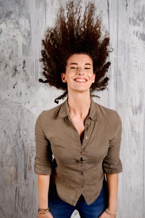 Agenzia Modelle Brescia • MARIA V • DEVELOPMENT, Fotomodella Legs / Hand, Fotomodella Over 30, Fotomodella Over 20