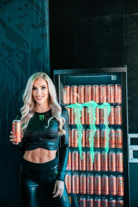 Agenzia Modelle Brescia • MARIELLE T • WOMEN, Fotomodella Legs / Hand, Fotomodella Over 30, Fotomodella Over 20