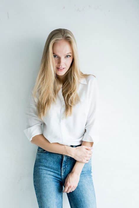 Agenzia Modelle Brescia • MARINA K • WOMEN, Fotomodella Legs / Hand, Fotomodella Over 30, PIEDE/SHOES 37