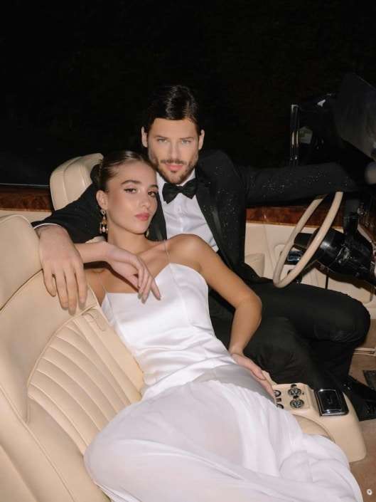 Agenzia Modelle Brescia &bull; MARTINA BR &bull; Fotomodella Influencer, WOMEN, Fotomodella Legs / Hand, Fotomodella Over 20