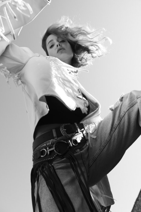 Agenzia Modelle Brescia • NICOLE V • Fotomodella Legs / Hand, Fotomodella Over 30, Fotomodella Over 20, INK, PIEDE/SHOES 37