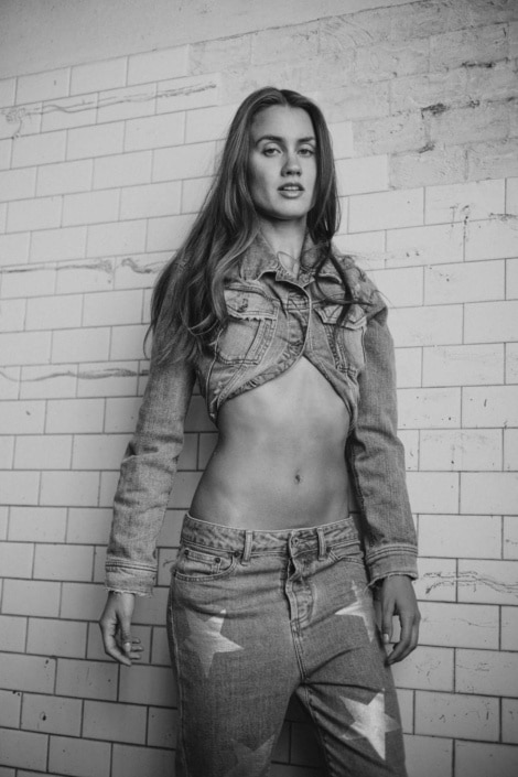 Agenzia Modelle Brescia • OLGA N • Fotomodella Influencer, WOMEN