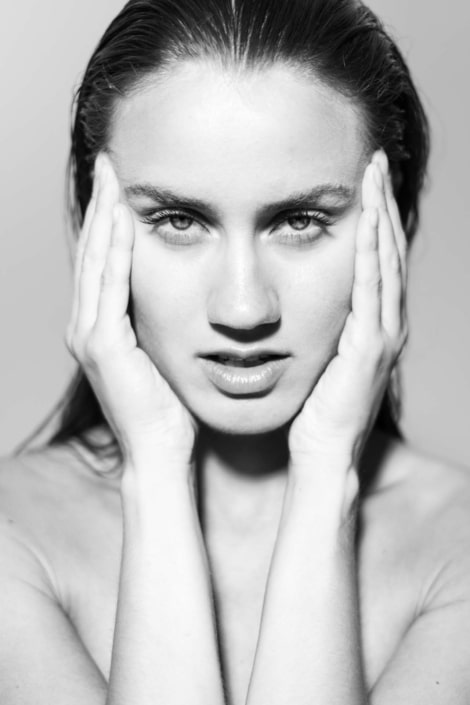 Agenzia Modelle Brescia • OLGA N • Fotomodella Influencer, WOMEN