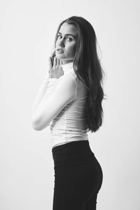 Agenzia Modelle Brescia &bull; OLGA N &bull; Fotomodella Influencer, WOMEN