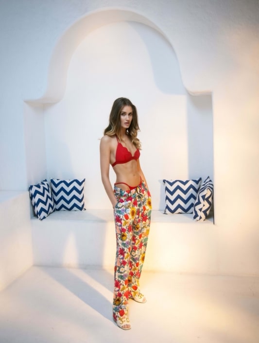 Agenzia Modelle Brescia • OLGA N • Fotomodella Influencer, WOMEN, PIEDE/SHOES 37