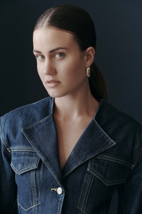 Agenzia Modelle Brescia • OLGA N • Fotomodella Influencer, WOMEN