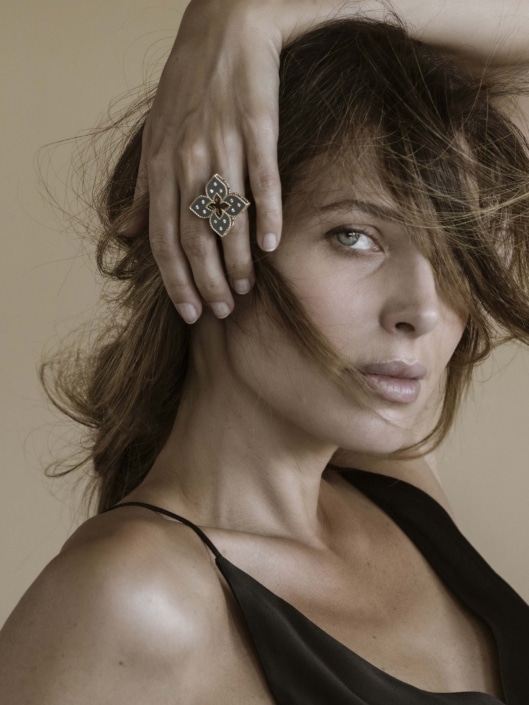 Agenzia Modelle Brescia &bull; SABRINA Z &bull; Fotomodella Influencer, WOMEN, Fotomodella Legs / Hand, Fotomodella Over 30