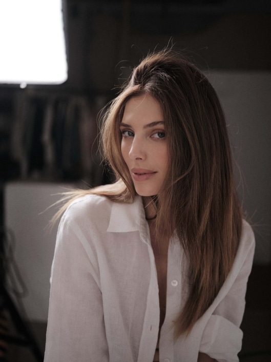 Agenzia Modelle Brescia &bull; SABRINA Z &bull; Fotomodella Influencer, WOMEN, Fotomodella Legs / Hand, Fotomodella Over 30